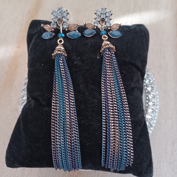 None Jewelry - Blue Crystal Rhinestone Chain Tassel Dangle Drop Earrings